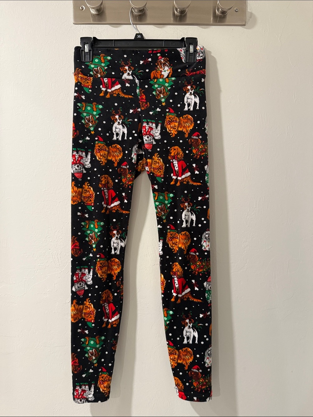 No Boundaries Christmas Dog Leggings Holiday Puppy Print Size M 7-9